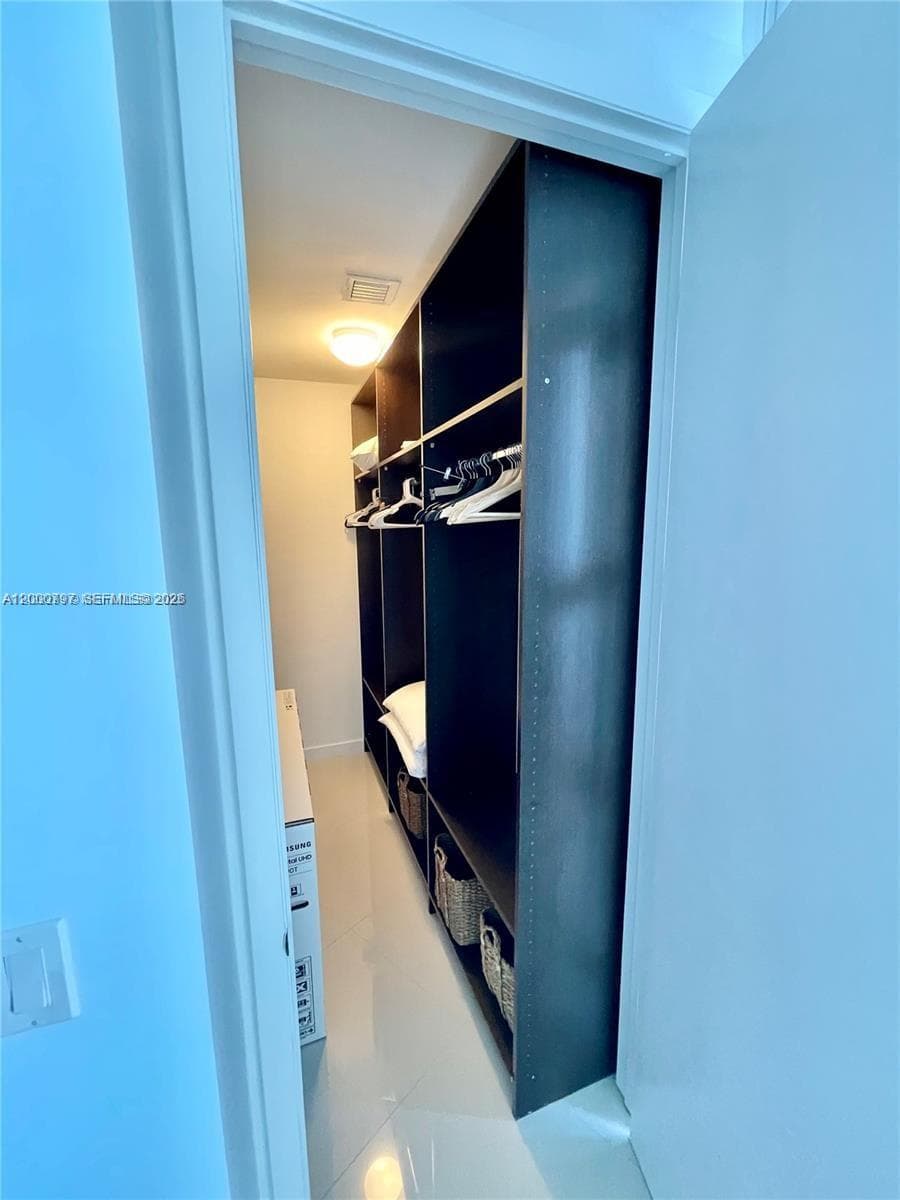 15811 Collins Ave 803 photo 19