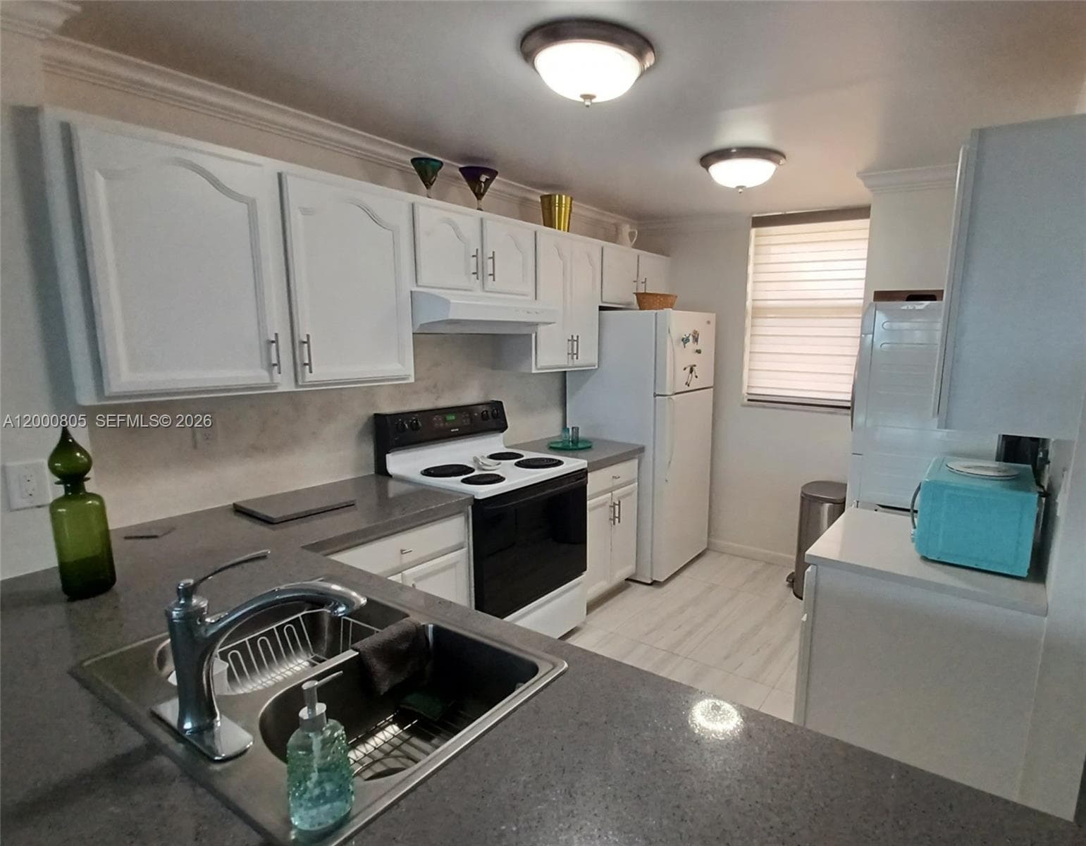 9900 S Ocean Dr 106 photo 3