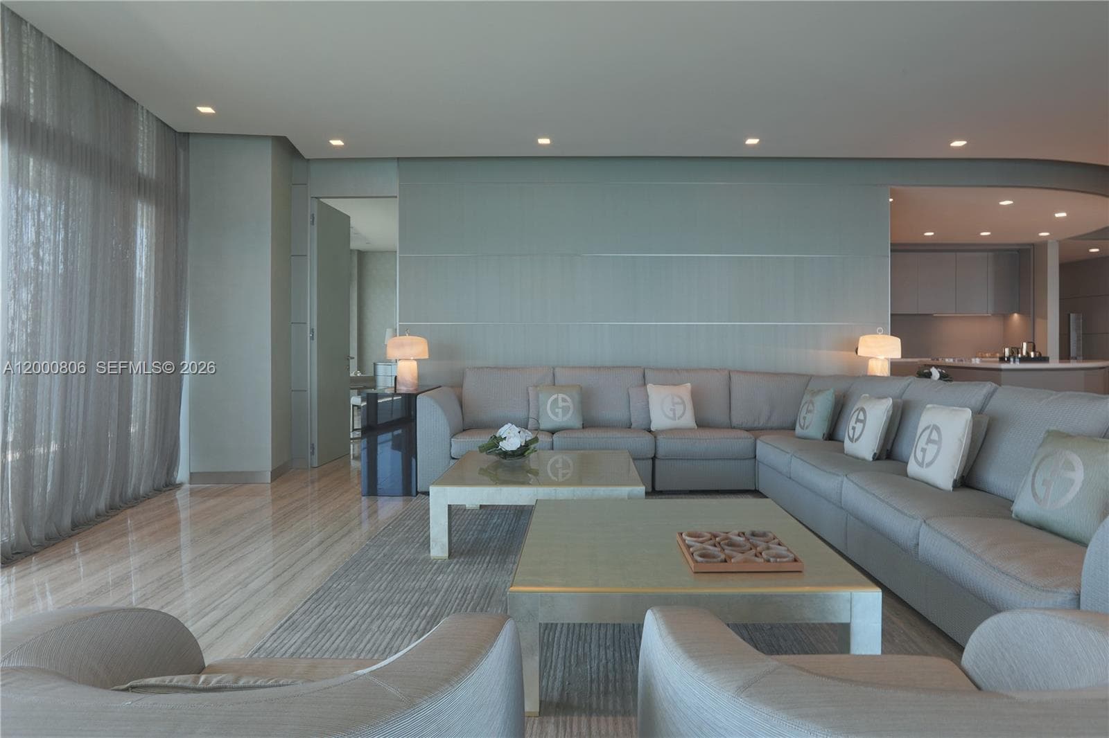 18975 Collins Ave 4800 photo 5