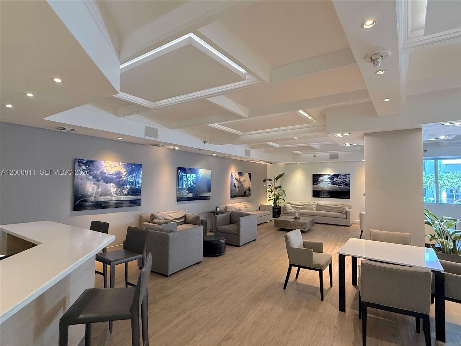 100 Lincoln Rd 1405 photo 3