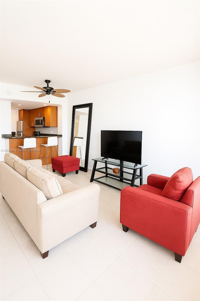 100 Lincoln Rd 1405 photo 11