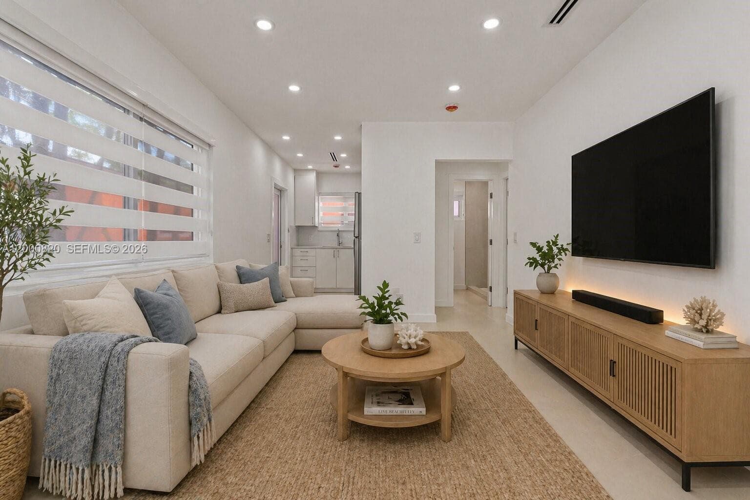 13185 Emerald Dr 2 photo 4