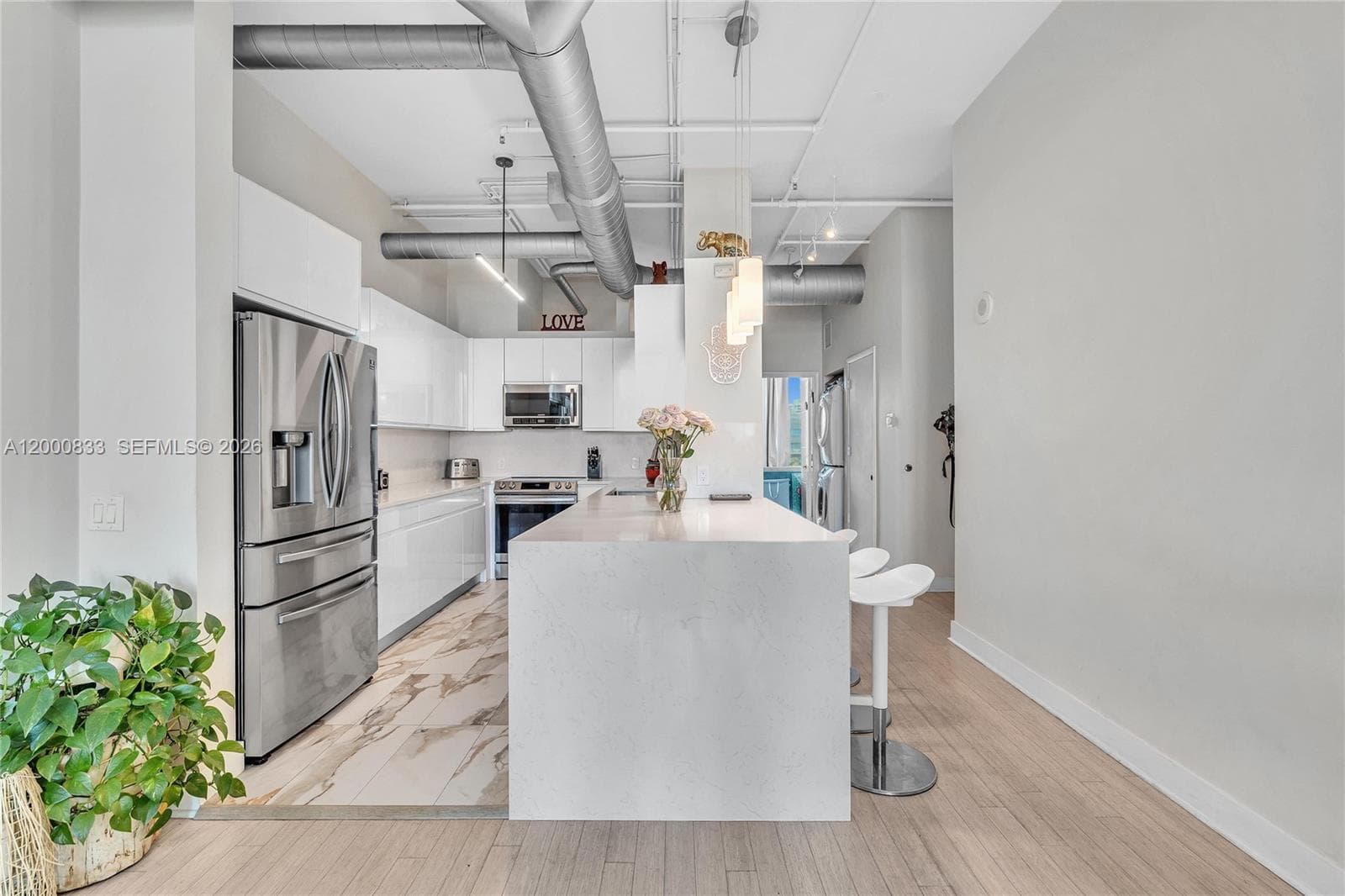 3029 188th St 721 photo 2