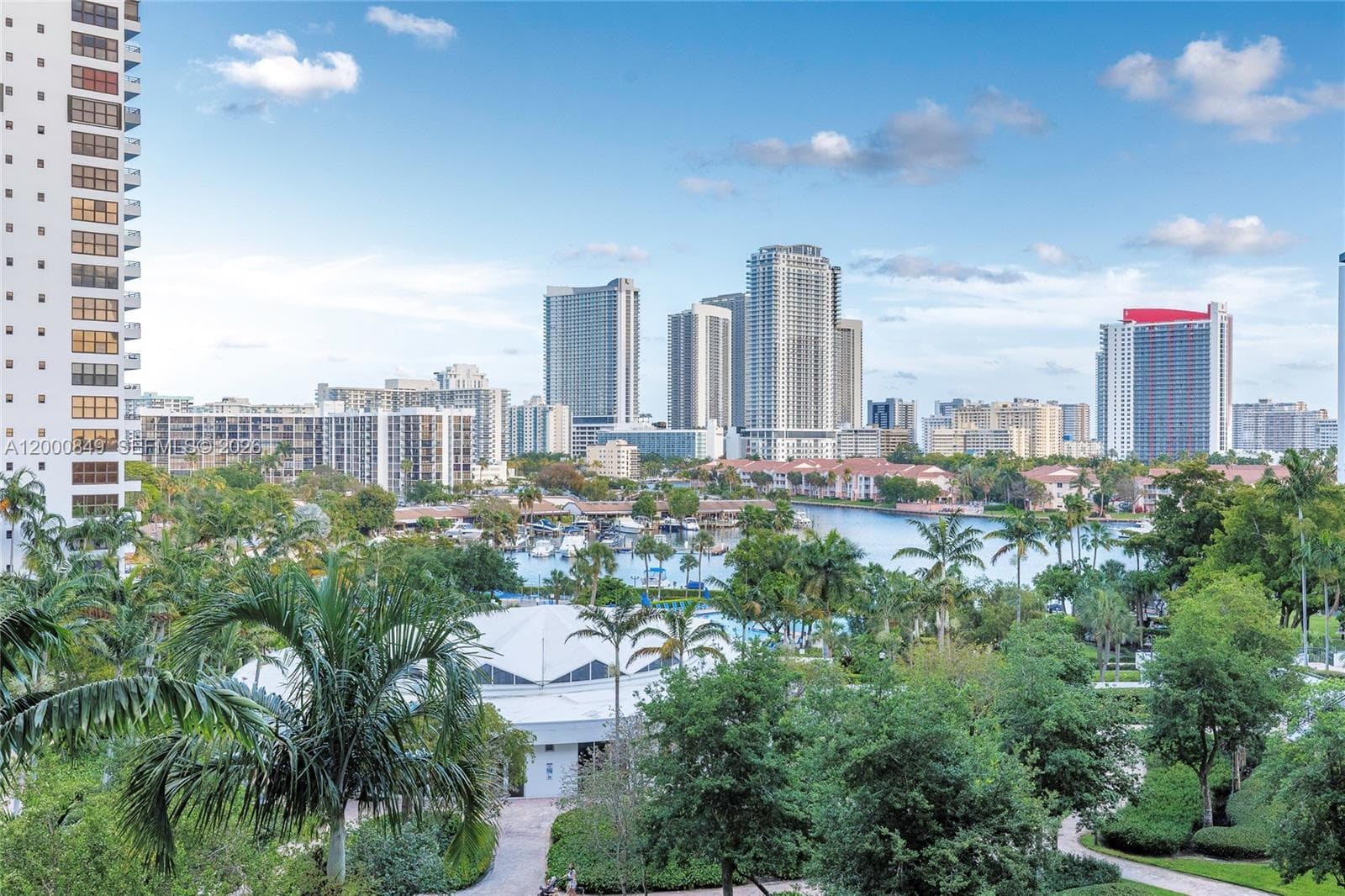 600 Three Islands Blvd 618 photo 22