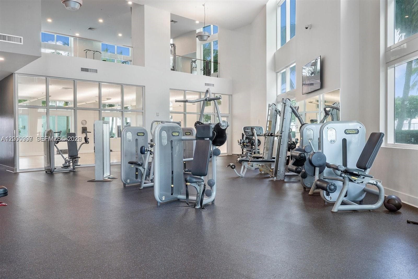 1900 Bayshore Dr 3311 photo 23