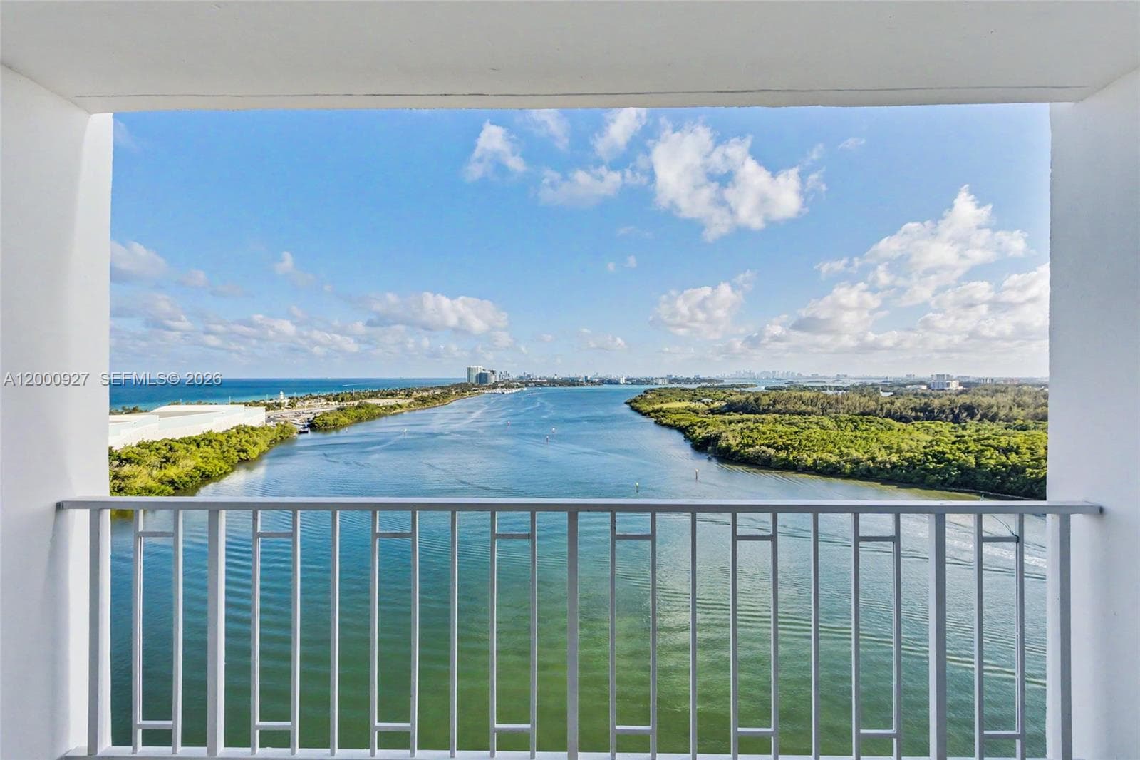 500 Bayview Dr 1930 photo 22