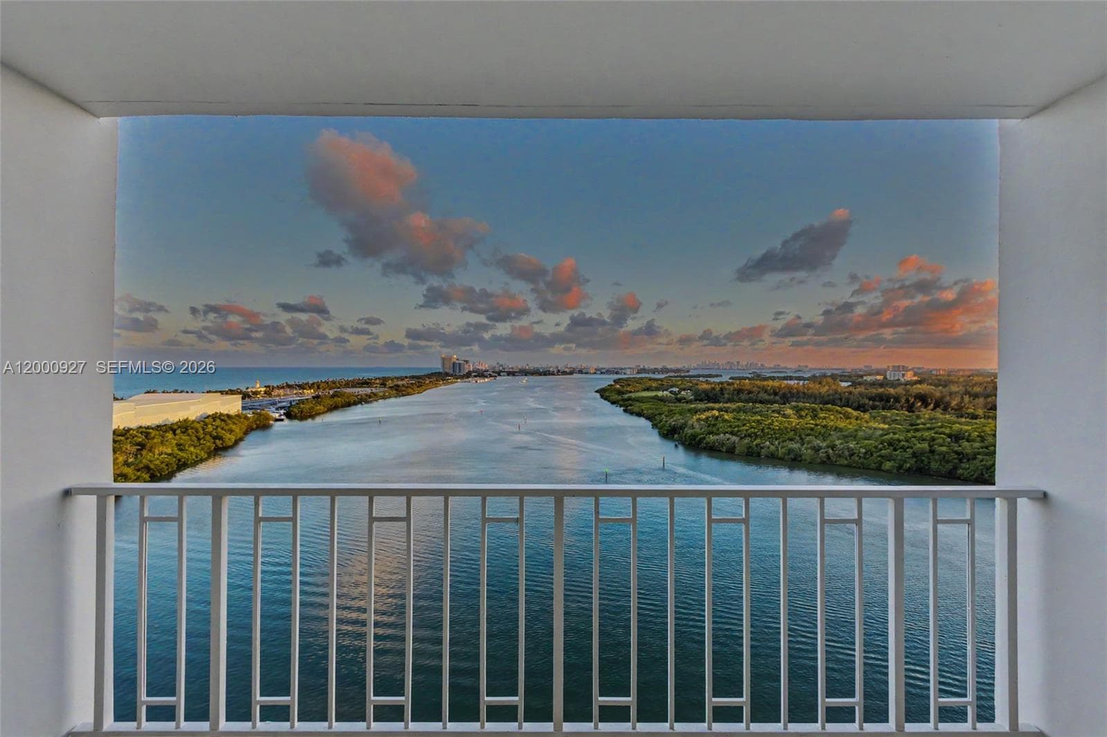 500 Bayview Dr 1930 photo 3