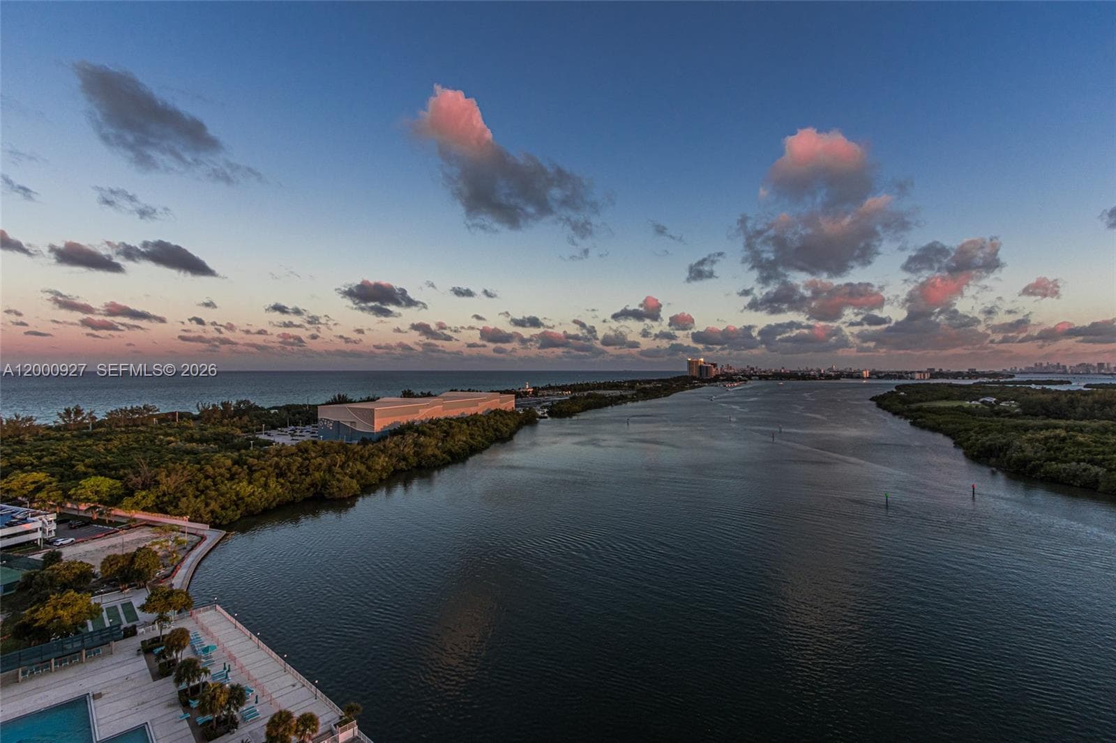 500 Bayview Dr 1930 photo 9