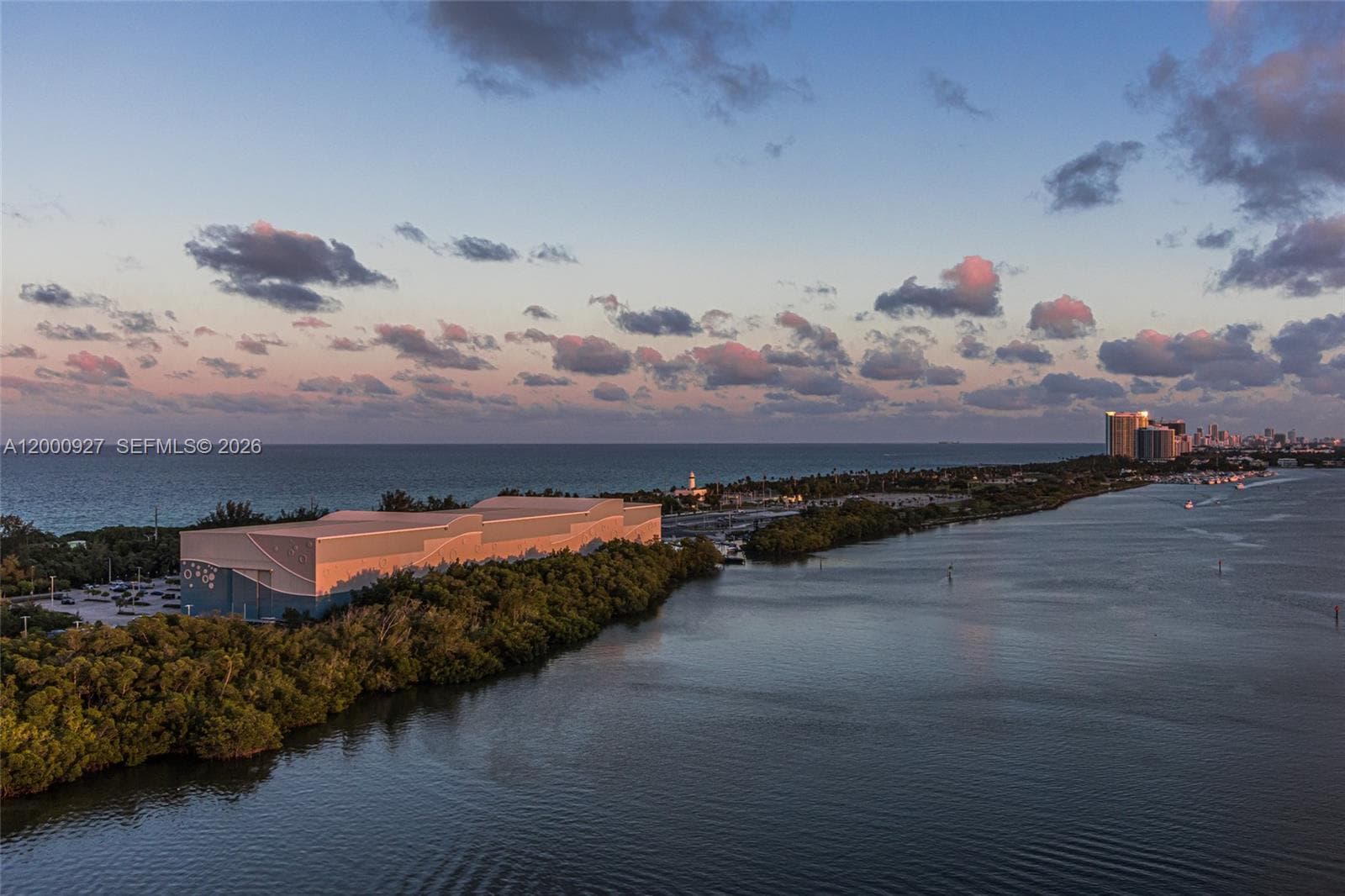 500 Bayview Dr 1930 photo 8