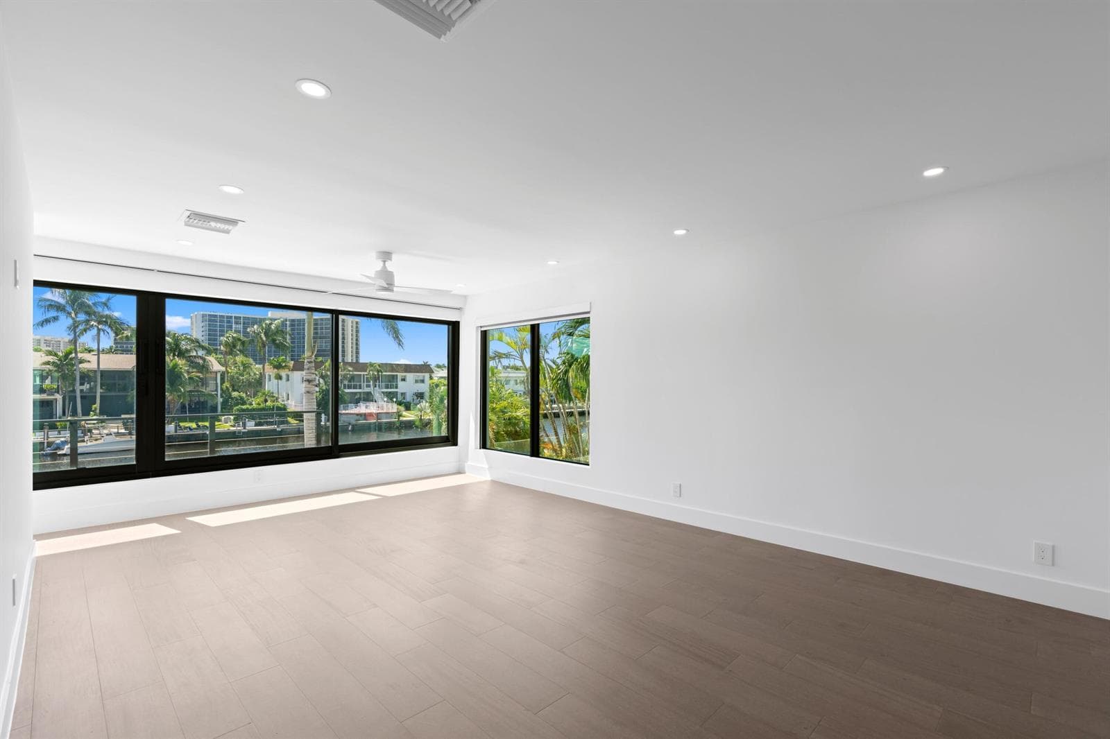 1106 Bel Air Drive C photo 16
