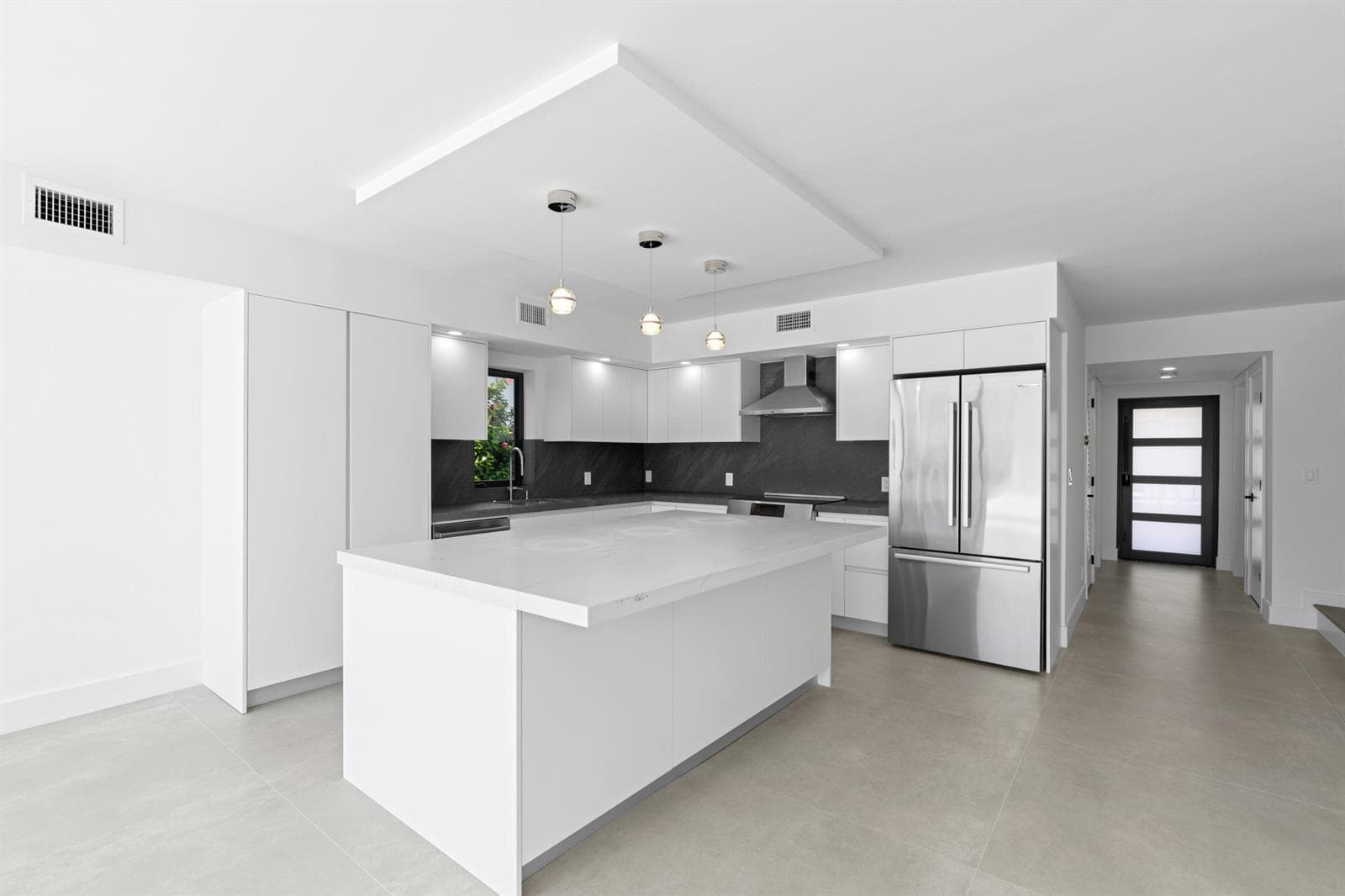 1106 Bel Air Drive C photo 9