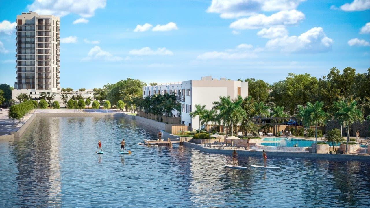11295 Biscayne Boulevard 610 photo 8