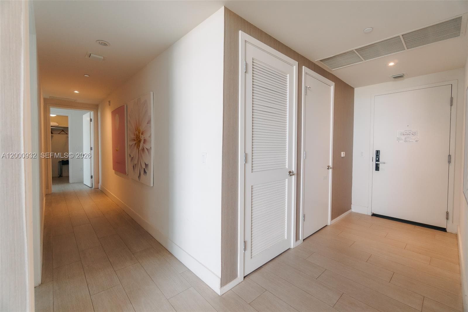 4010 Ocean Dr R804 photo 3