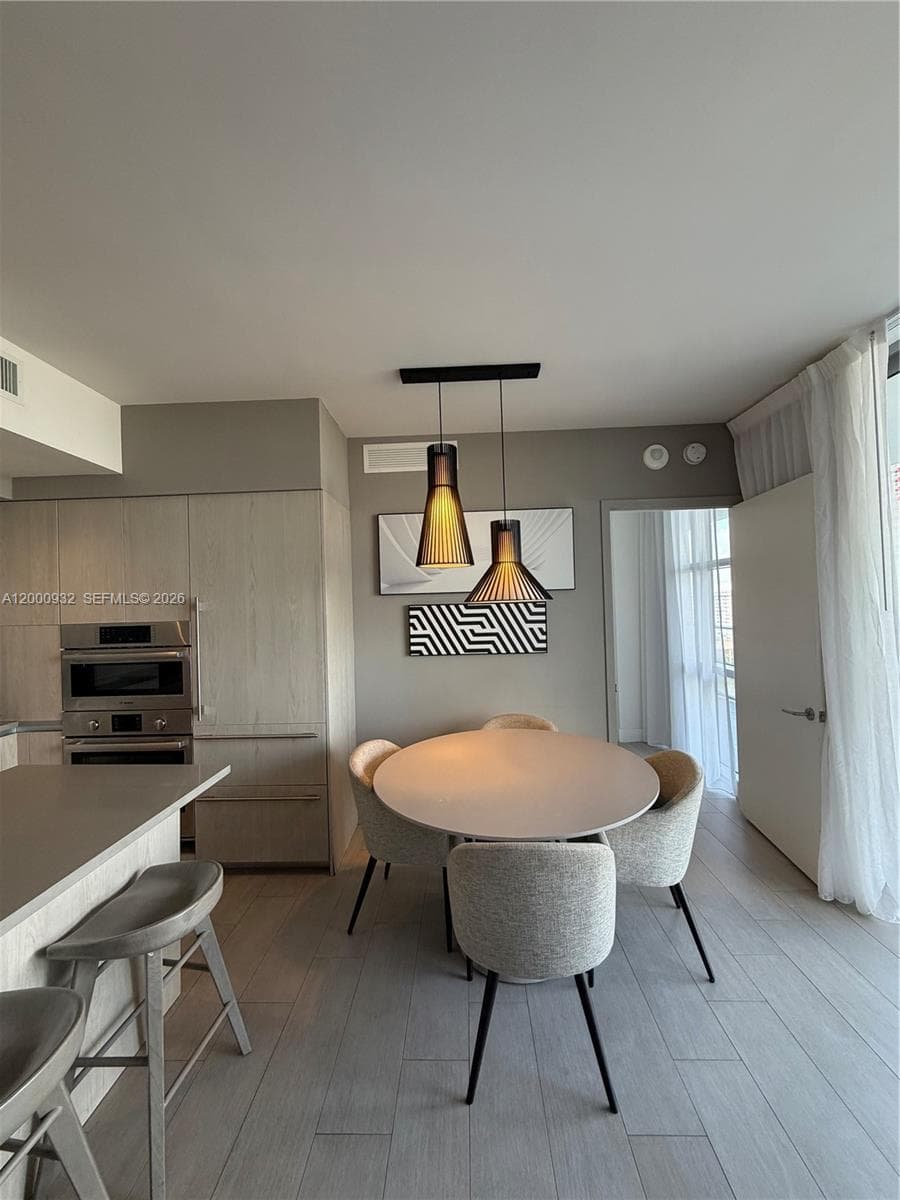 4010 Ocean Dr R804 photo 10