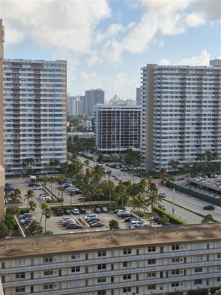 1912 Ocean Dr 17C photo 8