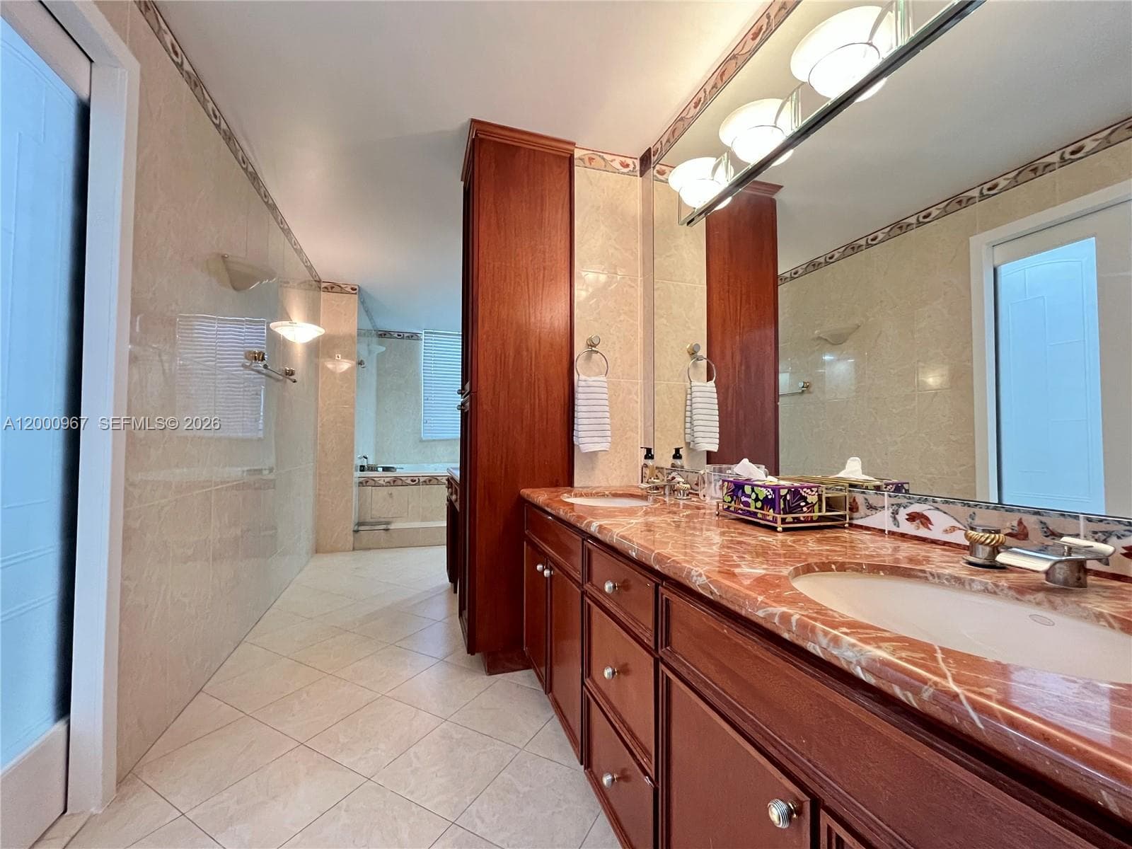 9511 Collins Ave 811 photo 12