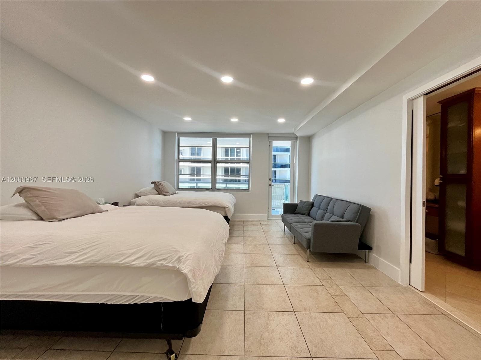 9511 Collins Ave 811 photo 8