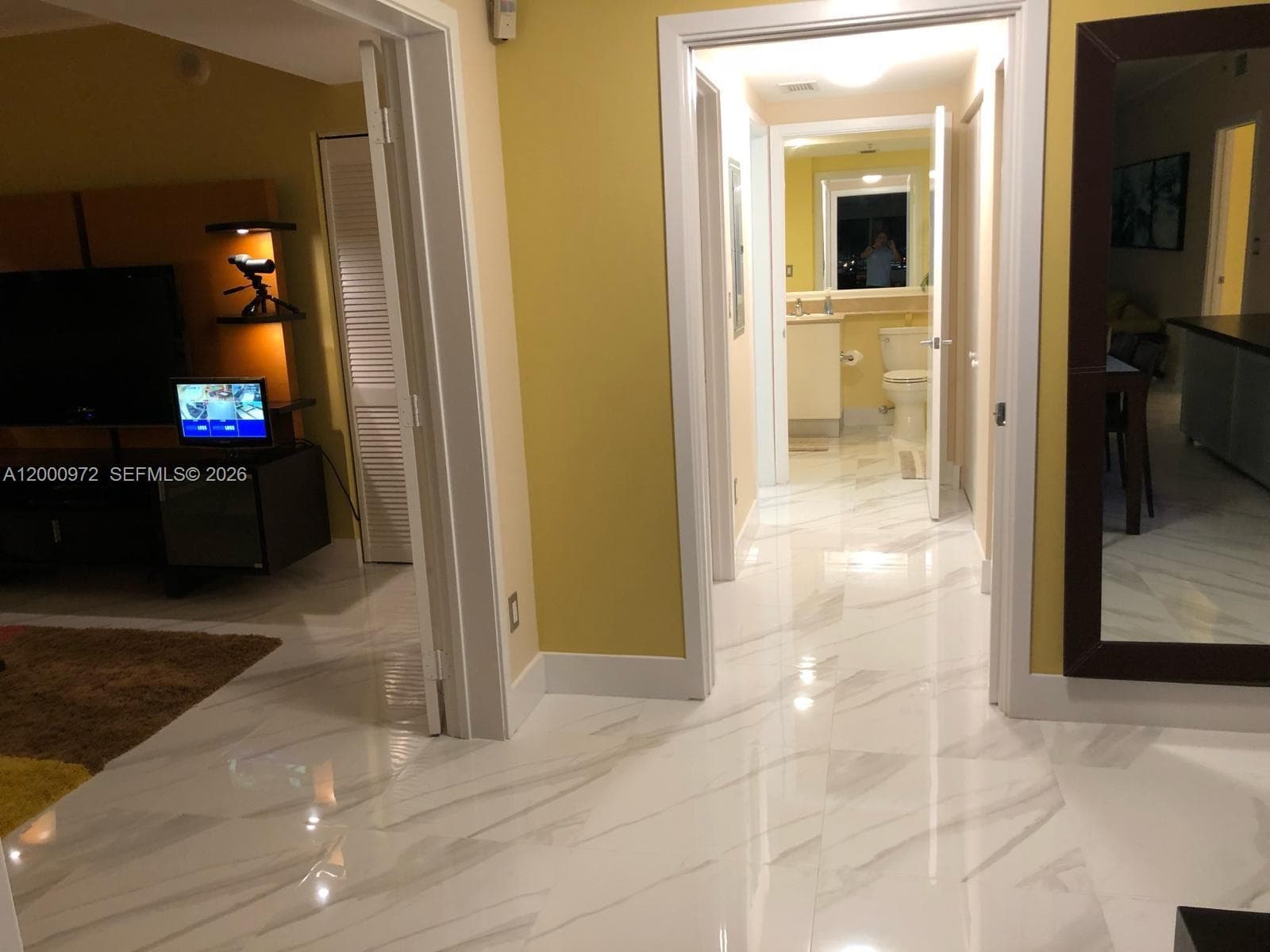325 Biscayne Blvd 2523 photo 17