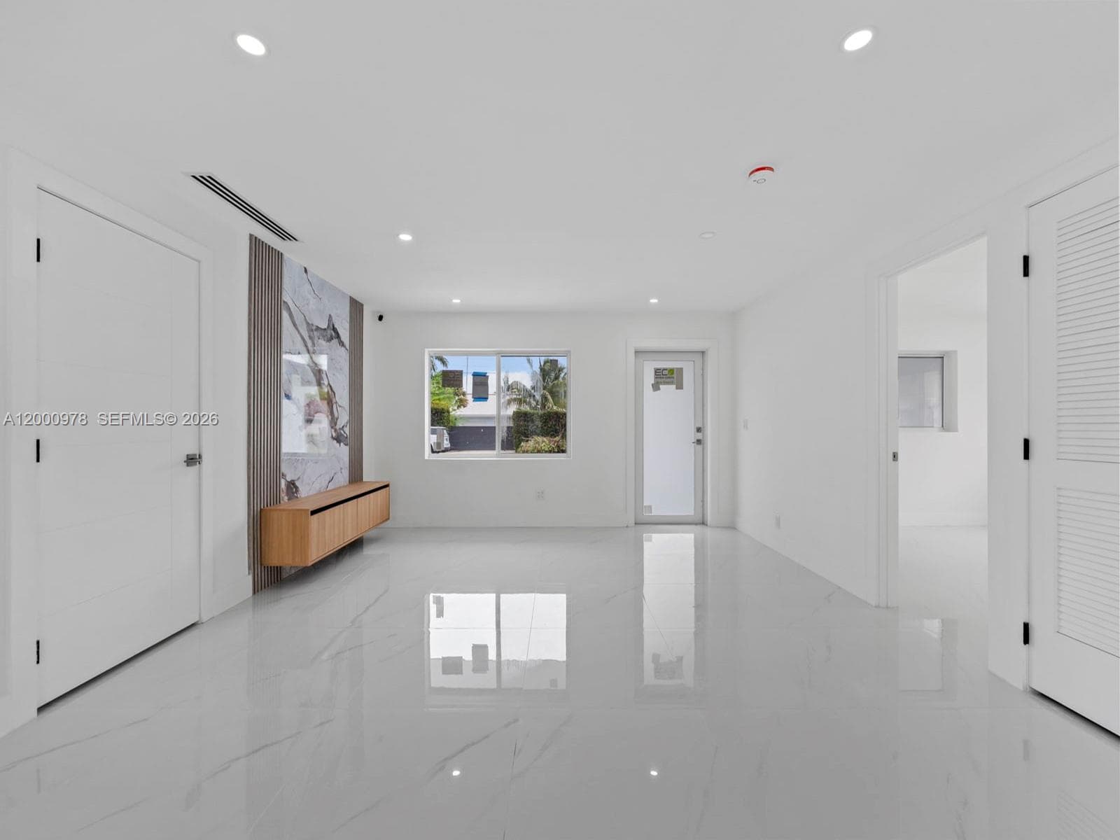 1007 Citrus Isle photo 17