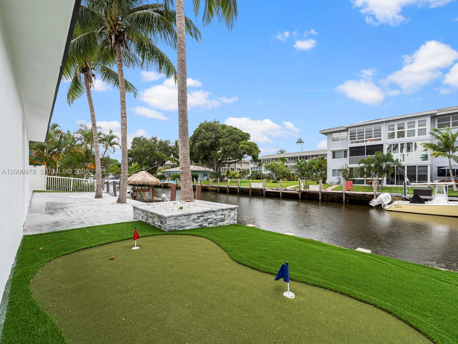 1007 Citrus Isle photo 9