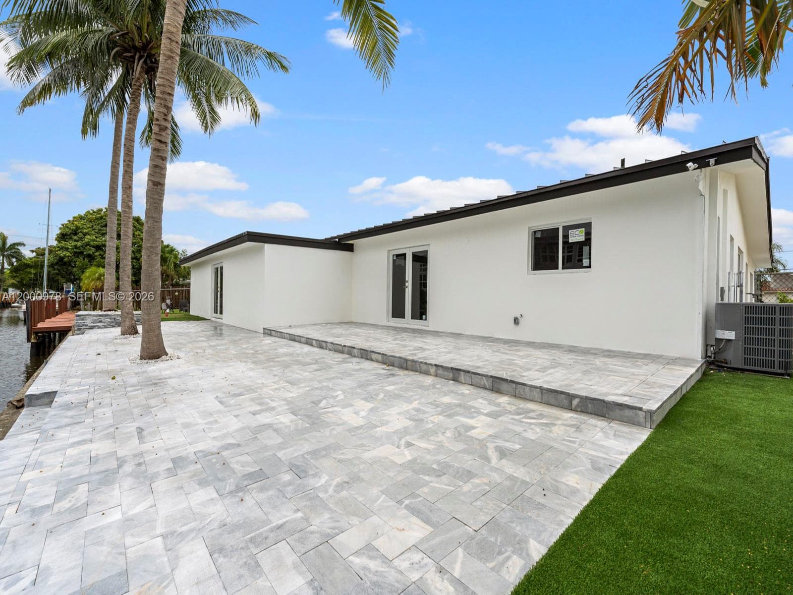 1007 Citrus Isle photo 14