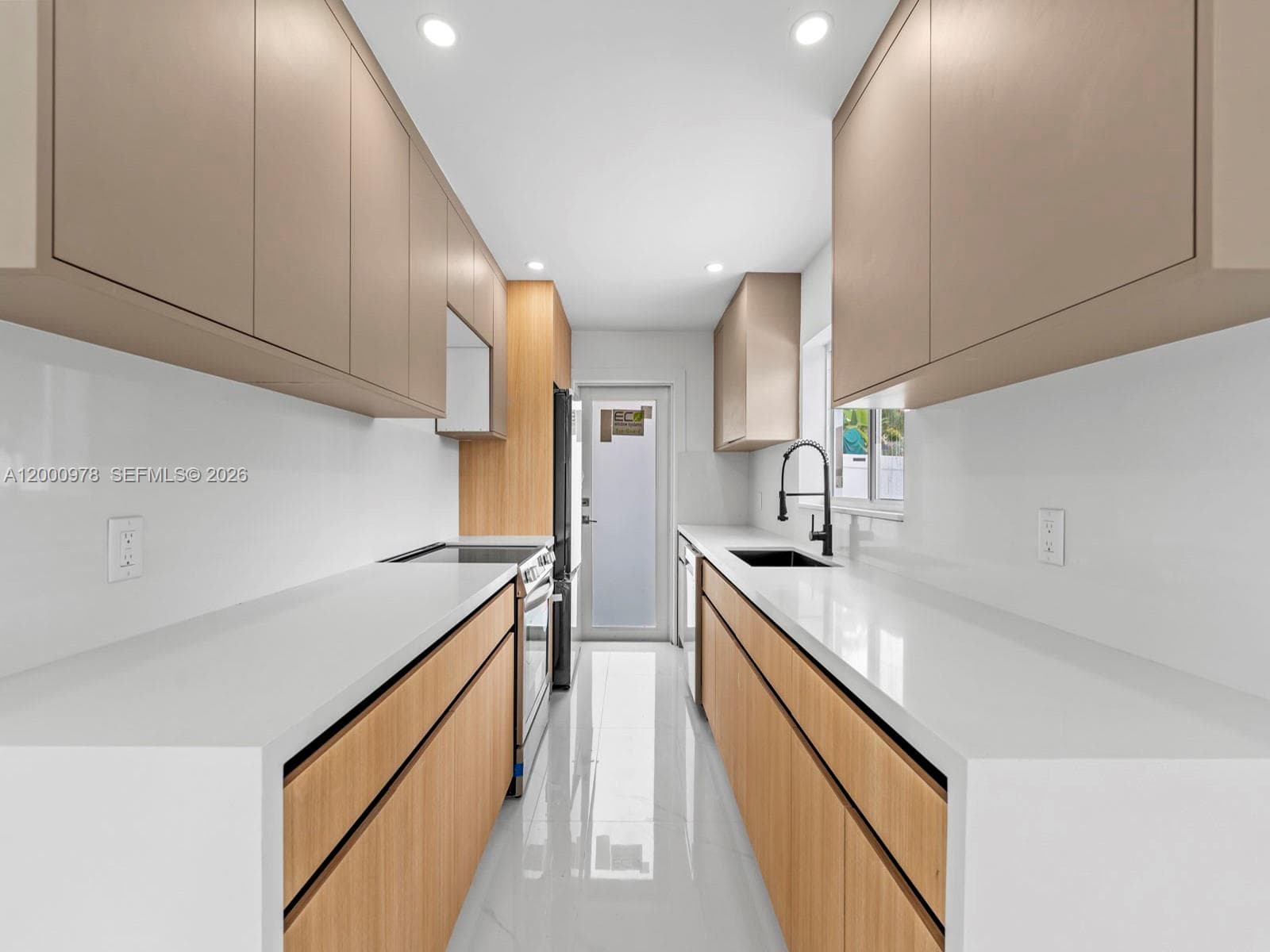 1007 Citrus Isle photo 21