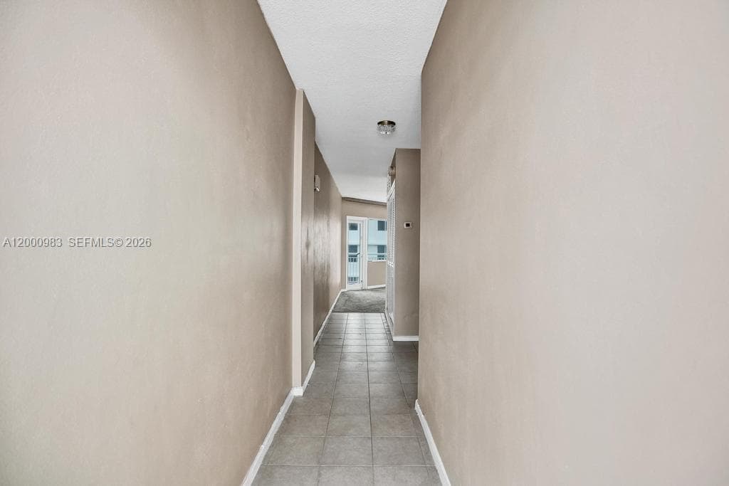 710 Ocean Blvd 812 photo 17