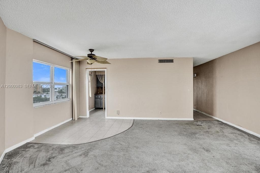 710 Ocean Blvd 812 photo 12