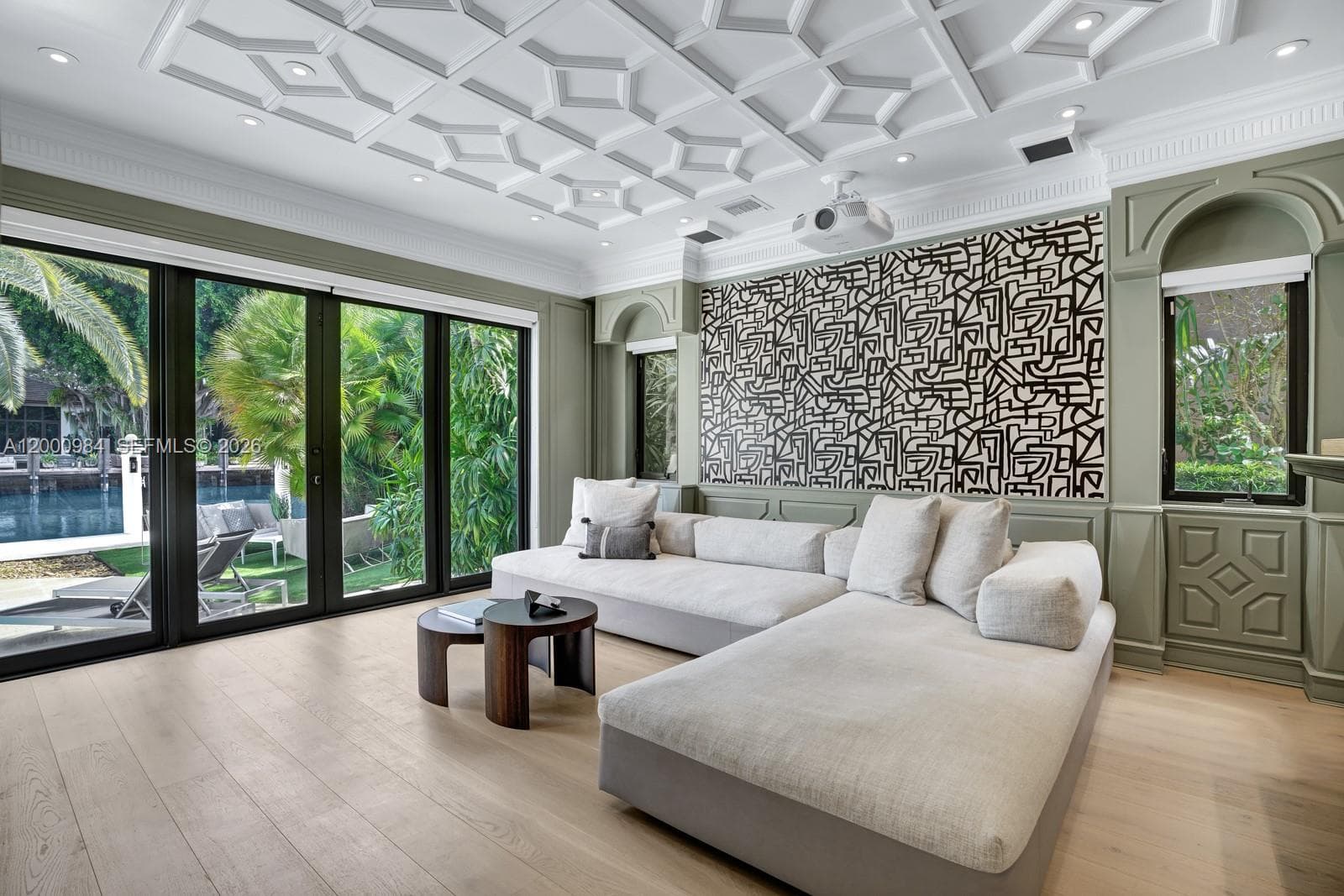 168 Fiesta Way photo 16