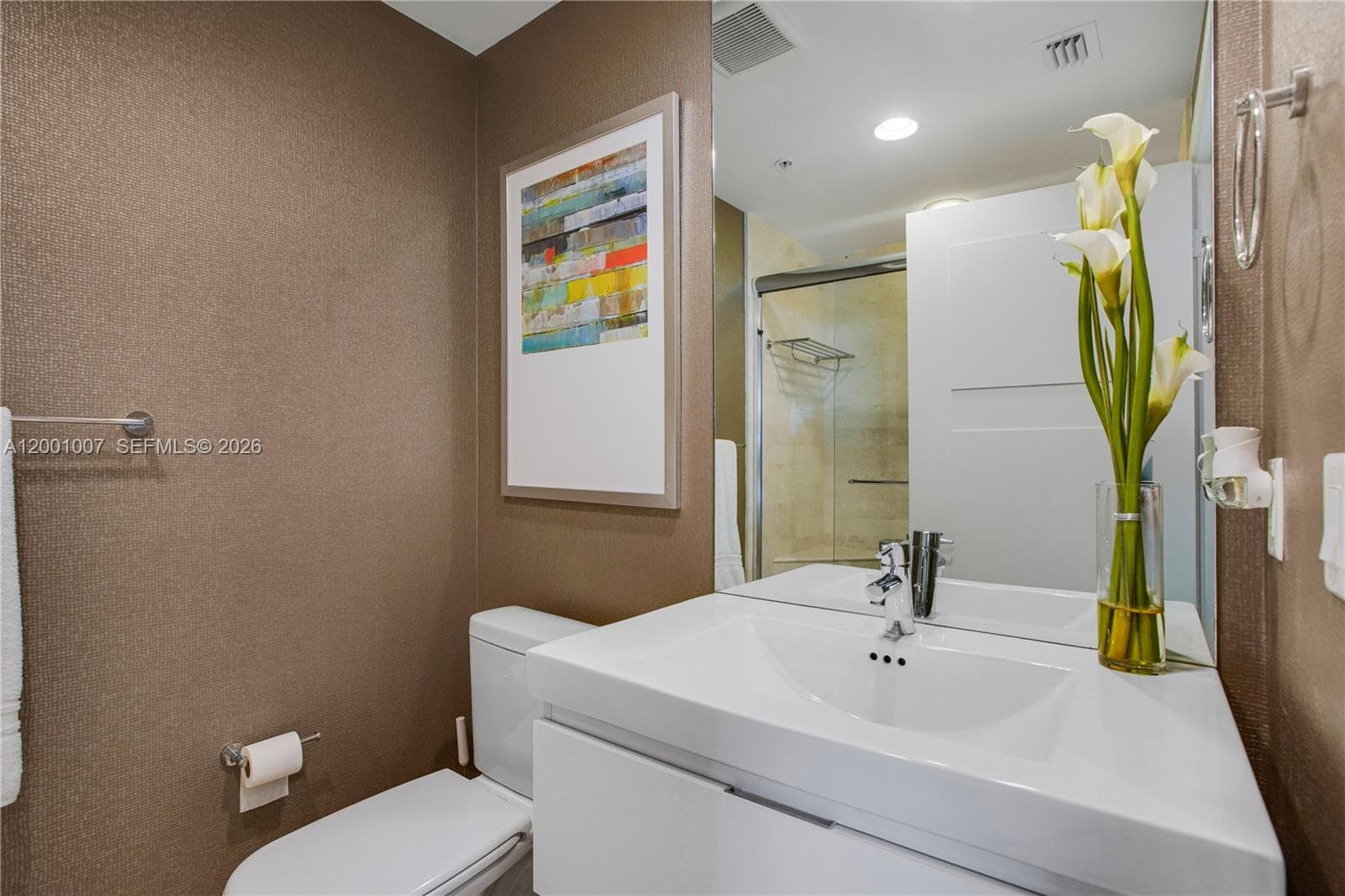 17111 Biscayne Blvd 2008 photo 7