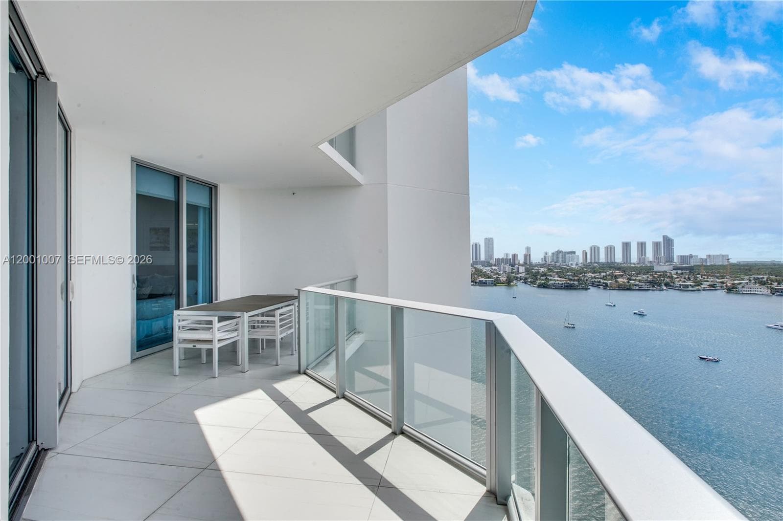 17111 Biscayne Blvd 2008 photo 18