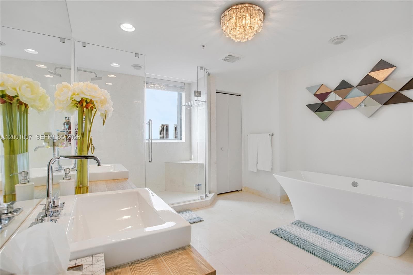 17111 Biscayne Blvd 2008 photo 8