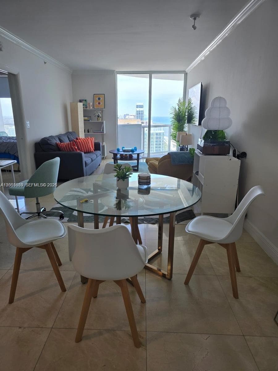 6365 Collins Ave 2710 photo 17