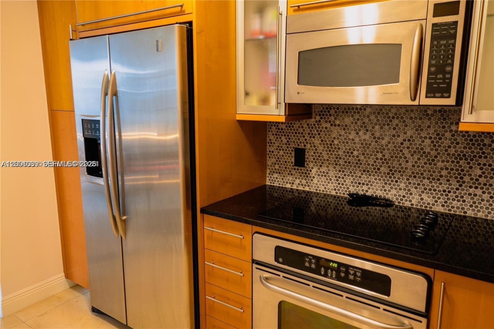 6365 Collins Ave 2710 photo 16