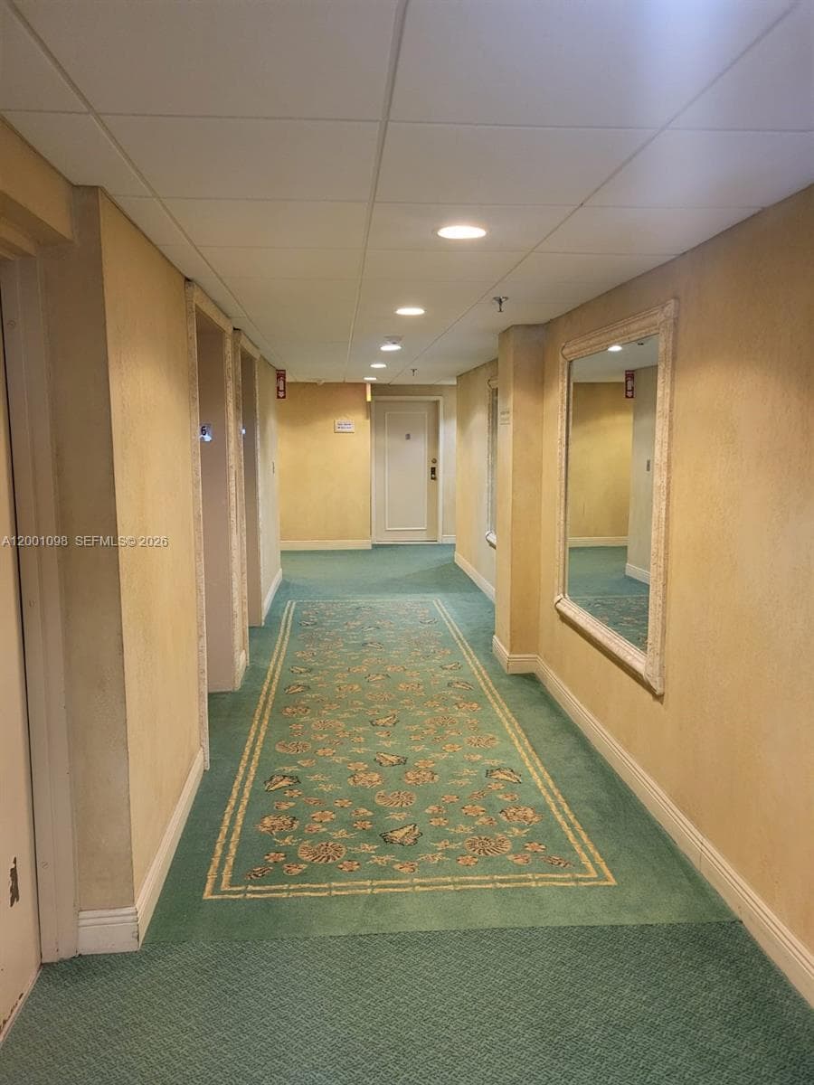 2625 Collins Ave 1601 photo 3