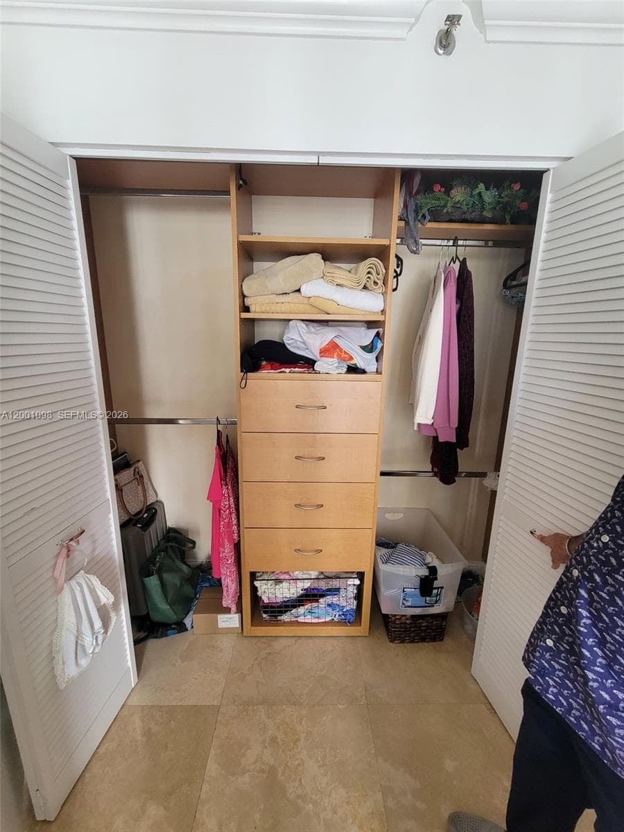 2625 Collins Ave 1601 photo 15