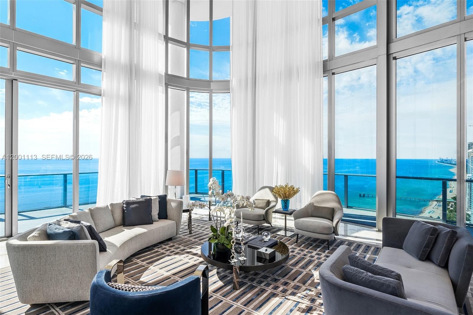 17475 Collins Ave PH3201 photo 3