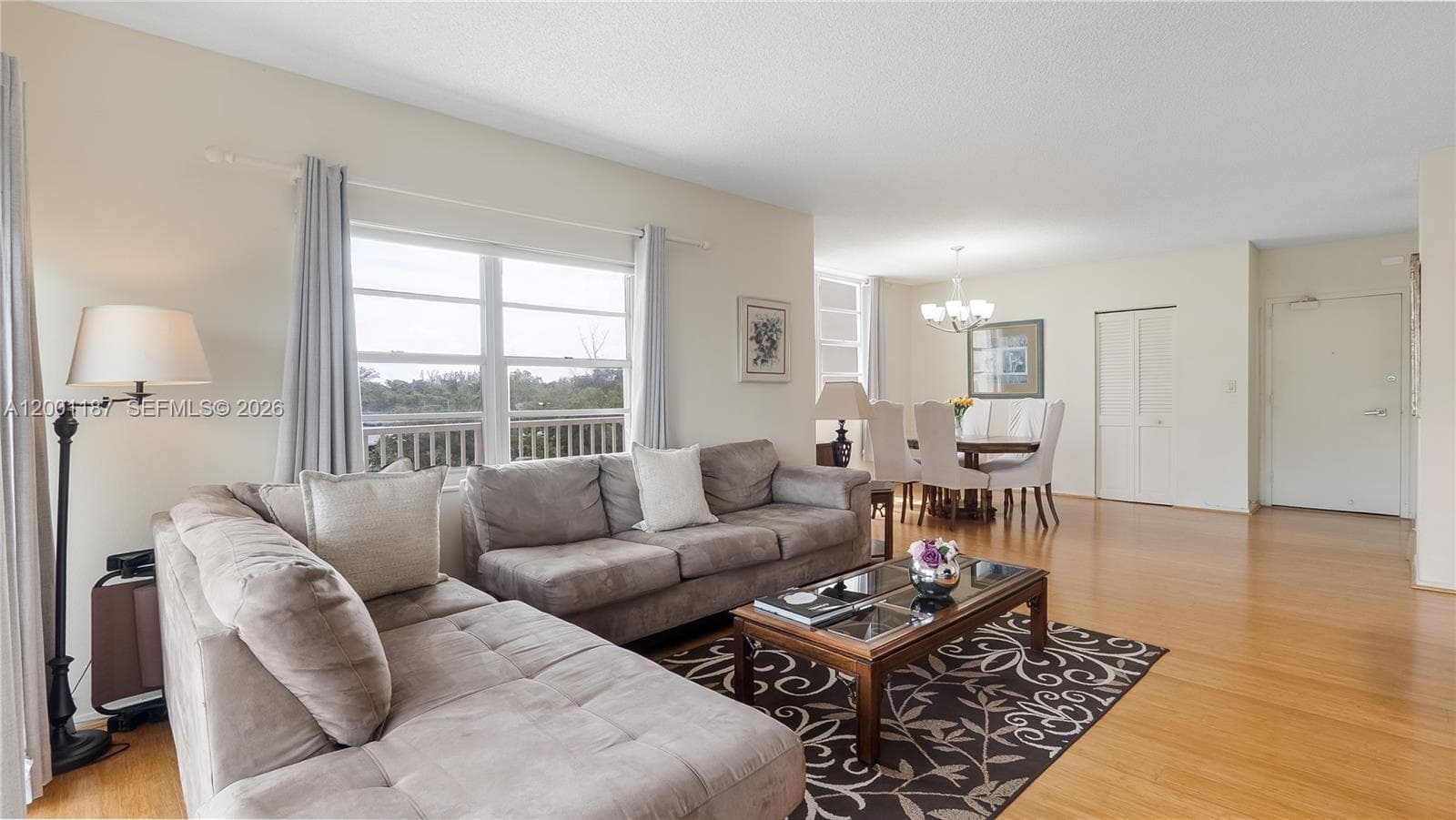 300 Bayview Dr 315 photo 6