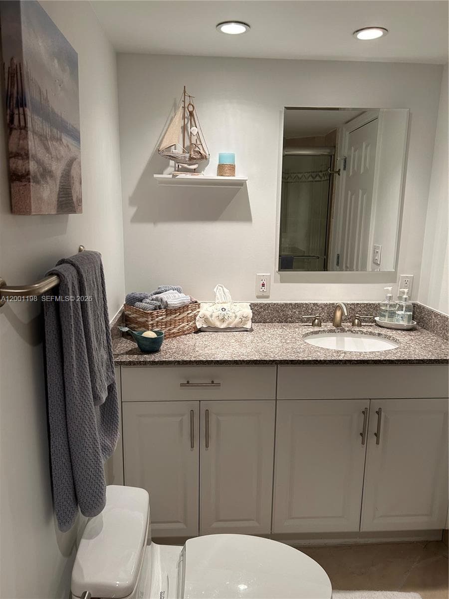 3000 Ocean Dr 20F photo 12