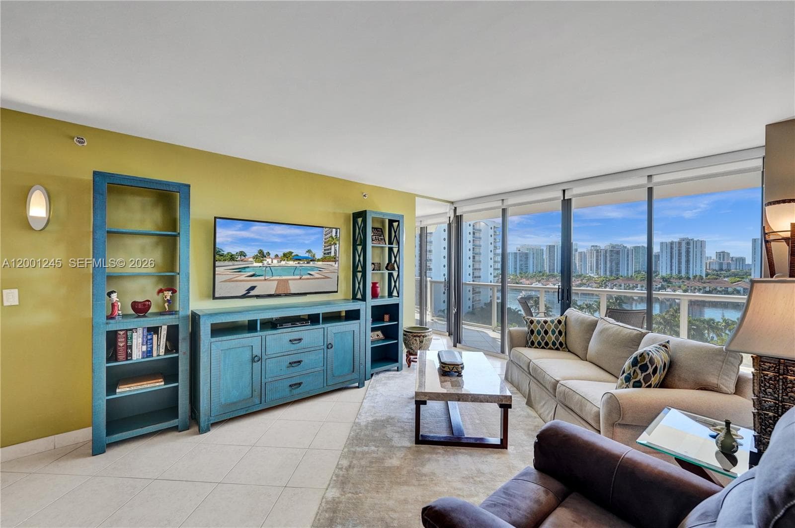 3600 Yacht Club Dr 904 photo 1