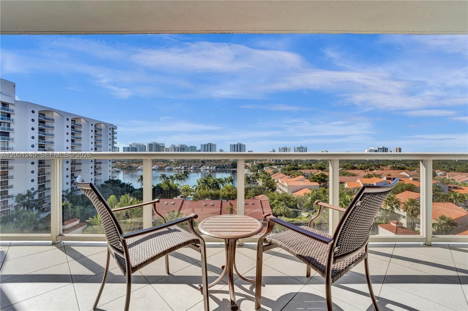 3600 Yacht Club Dr 904 photo 4
