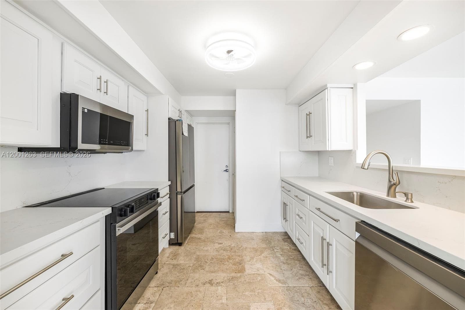 1420 Brickell Bay Dr 1401A photo 16