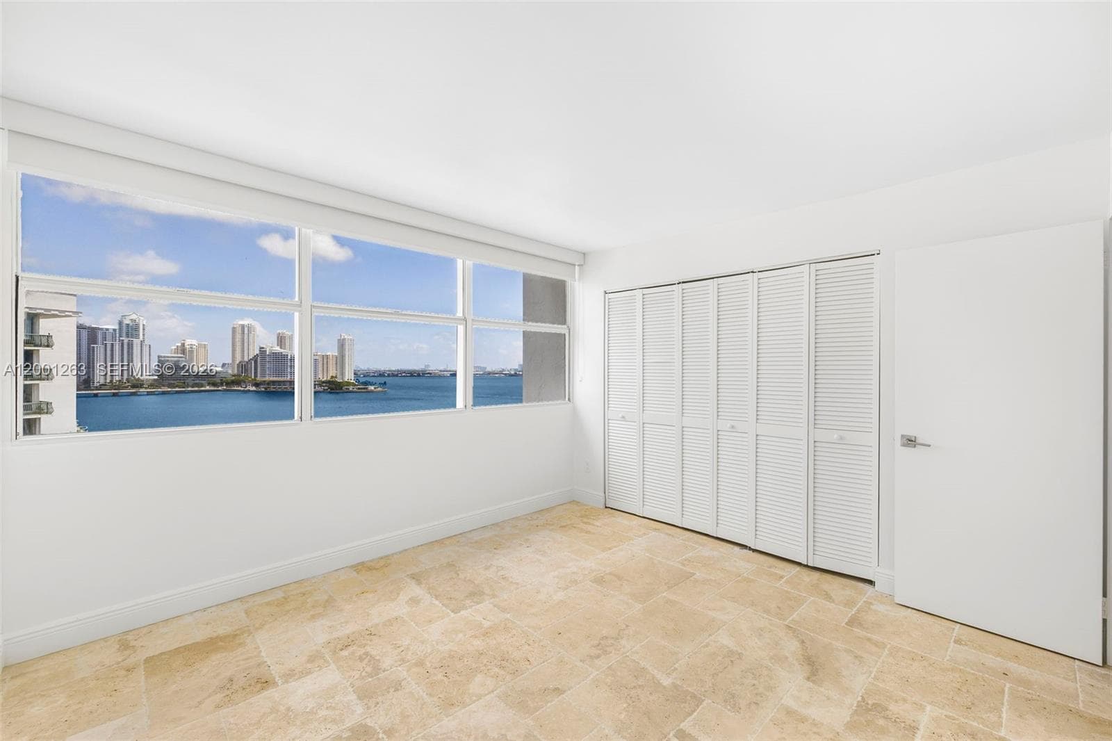 1420 Brickell Bay Dr 1401A photo 24
