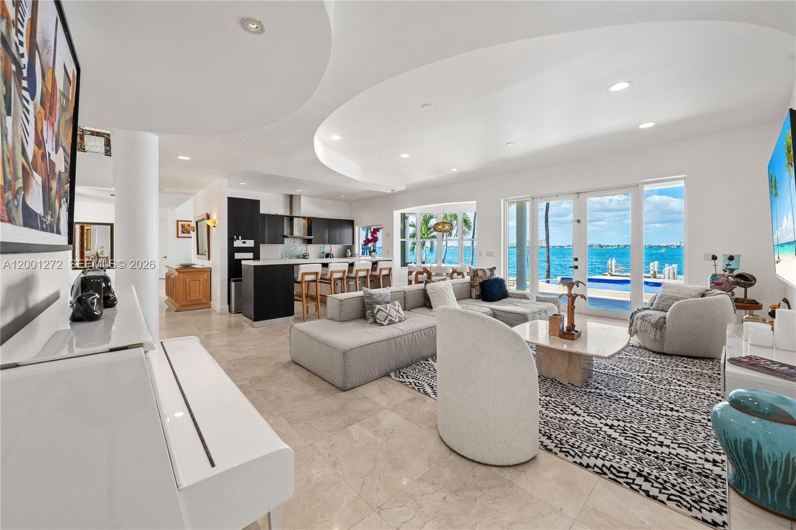 1575 Stillwater Dr photo 9