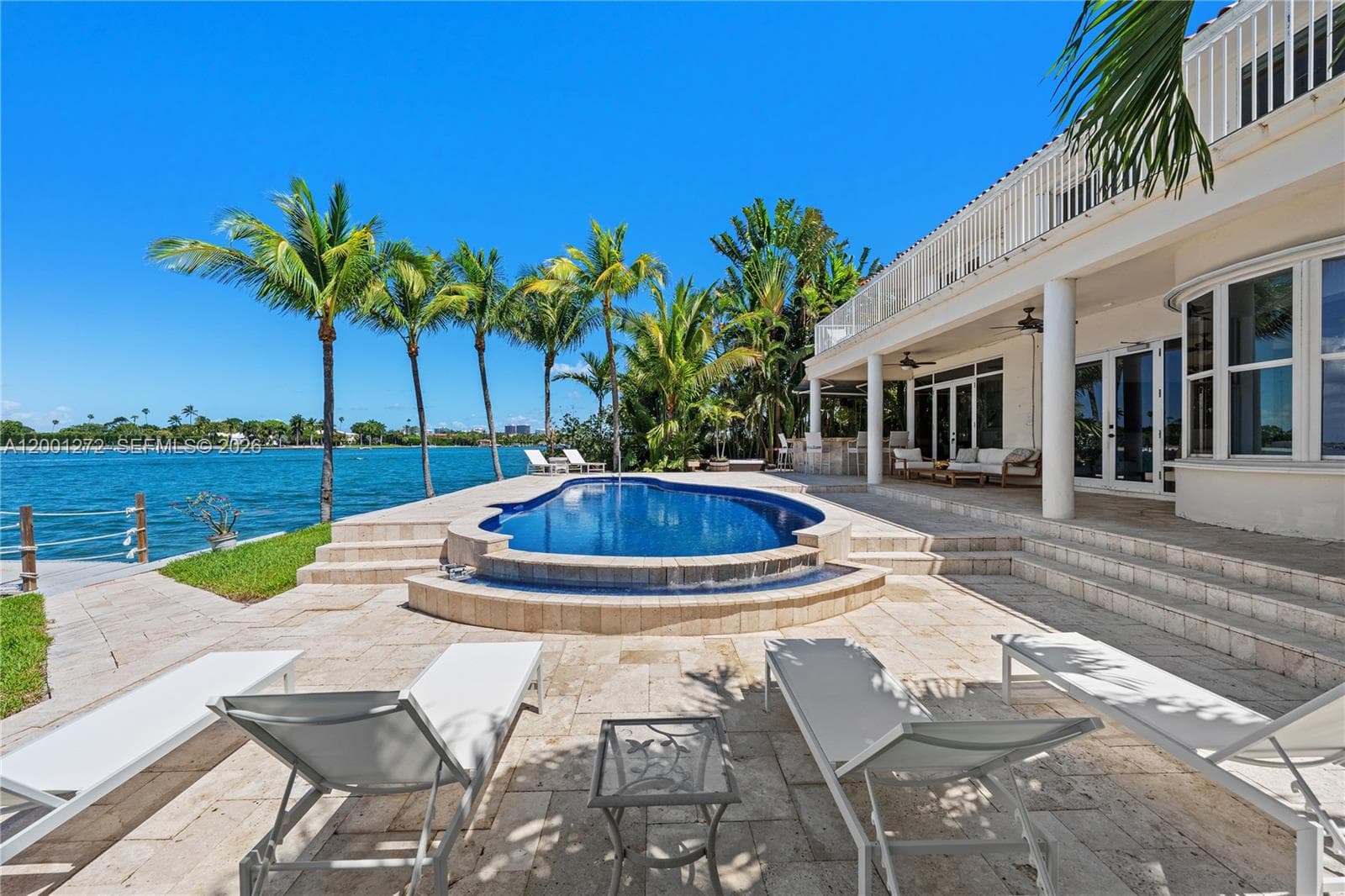 1575 Stillwater Dr photo 11