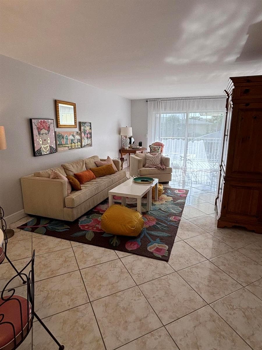 510 Prosperity Farms Road 8b photo 6