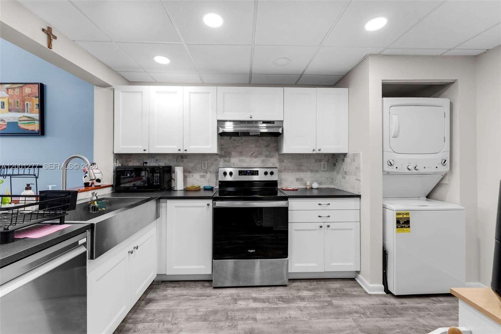 6701 116th Ct 406 photo 3