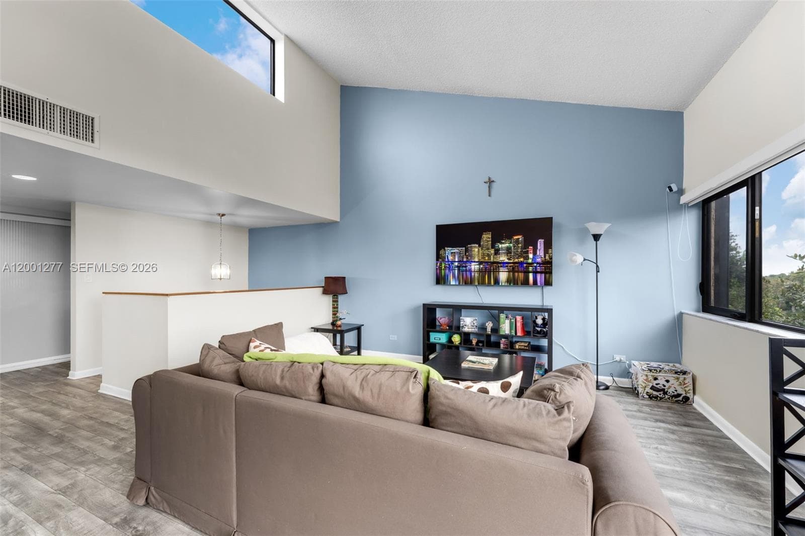 6701 116th Ct 406 photo 9