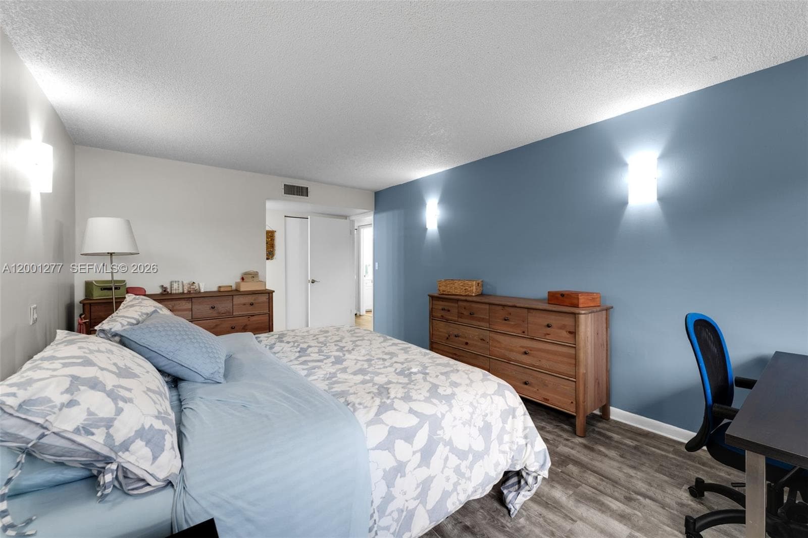 6701 116th Ct 406 photo 18