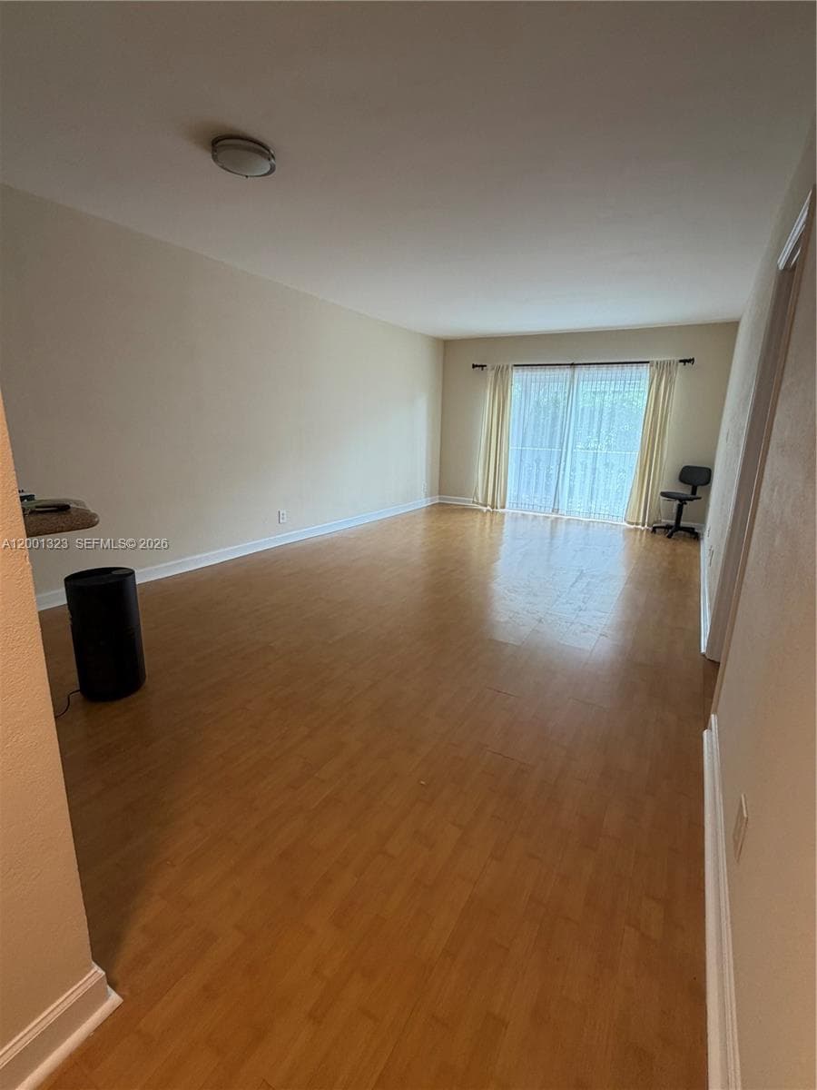 100 Edgewater Dr 127 photo 8